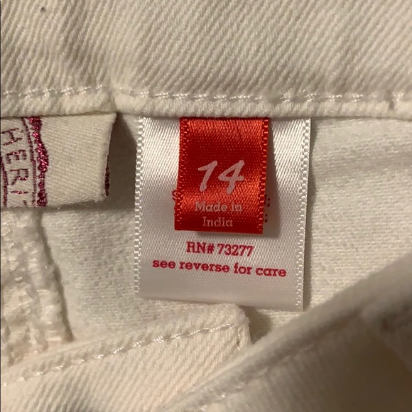 White Mid rise jean shorts - Picture 3 of 4